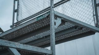 勤労世帯の「工事その他のサービス」支出の都市間格差と今後の見通し