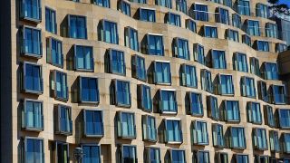 世帯人員数の地域差と今後の動向―都市ごとの特徴と少人数化の背景