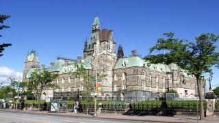南北アメリカの政府財政収支動向｜2025年GDP比黒字・赤字国の最新比較と課題