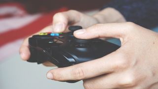 年収別ゲーム機支出の最新動向と中所得層の急増・高所得層減少の背景