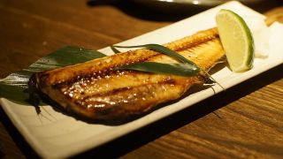 焼き魚の価格動向と地域差｜358.6円の背景と今後の見通し