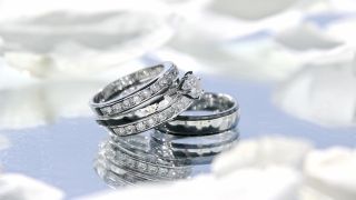指輪小売価格動向2025｜平均10.7万円、都市別特徴と高騰要因を解説