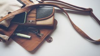 松山市が全国1位！ハンドバッグ支出の都市別ランキングと消費傾向